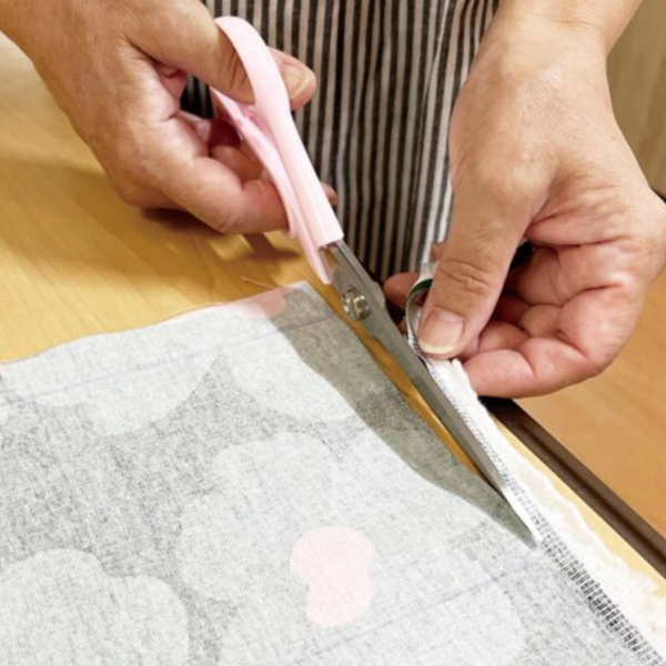 裁ち鋏